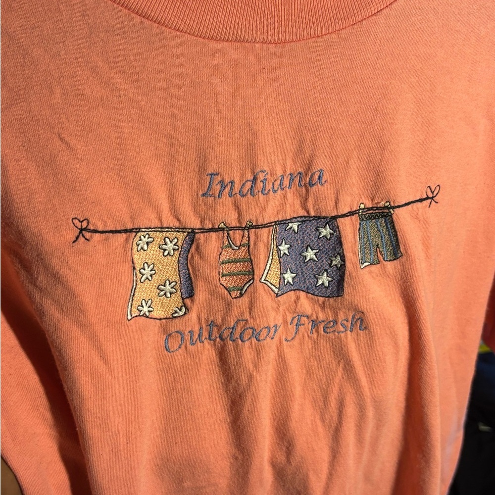 Anvil Coral Indiana laundry T-shirt